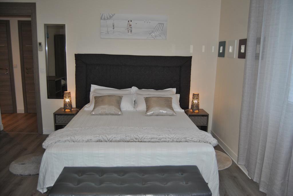 Le Calme Au Centre Ville A 10 Minutes A Pied De La Croisette Et Des Plages Cannes Room photo